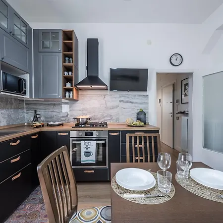 La Casa Di - Strategic Location Appartement